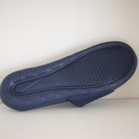 Men NIKE VICTORI ONE SLIDES Sandals Midnight Navy US 12 EU 46 main image 2